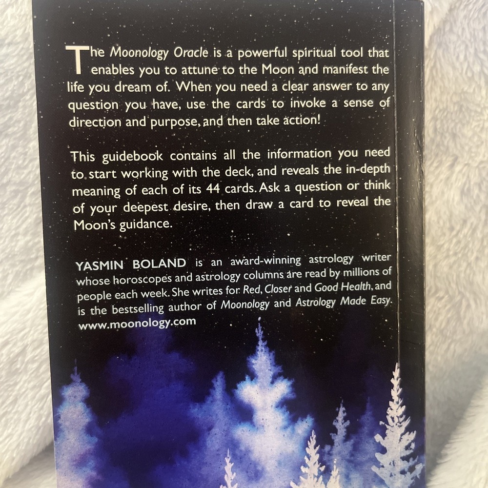 Moonology Oracle Cards : A 44-Card Moon Astrology Oracle Deck and Guidebook... - Picture 5 of 7